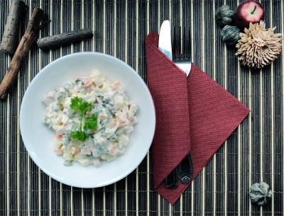 Как приготовить салат оливье с копченой уткой